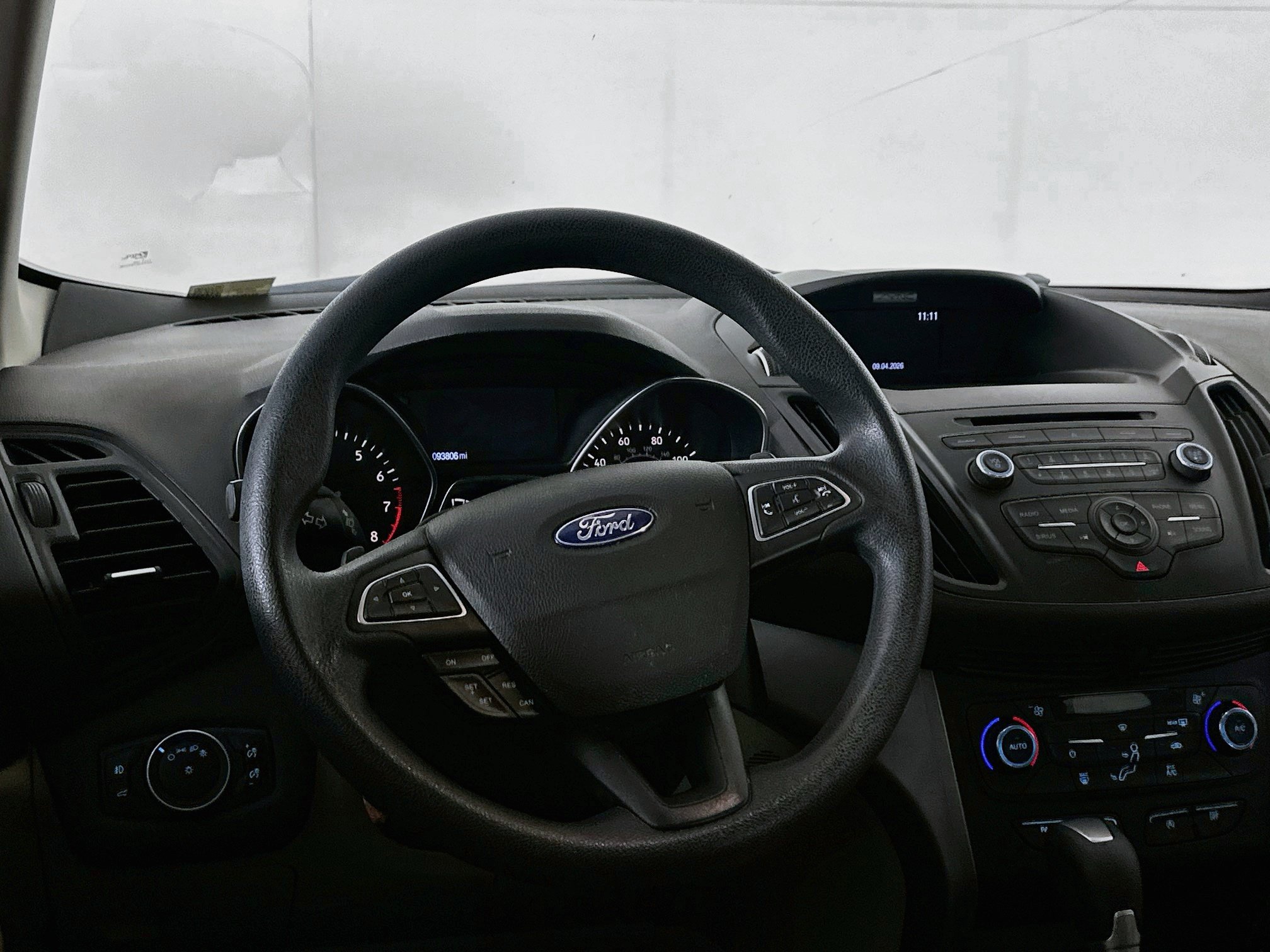 Used 2017 Ford Escape SE FWD image 17