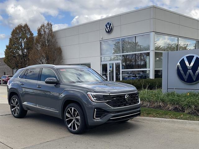 New 2026 Volkswagen Atlas Cross Sport SEL Premium R-Line image 1