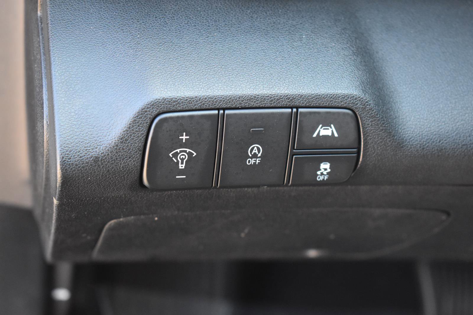 Used 2021 Hyundai Elantra SE image 23