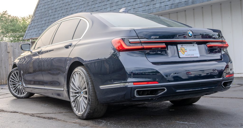 Used 2020 BMW 750i xDrive w/ Executive Package AWD/4WD image 7