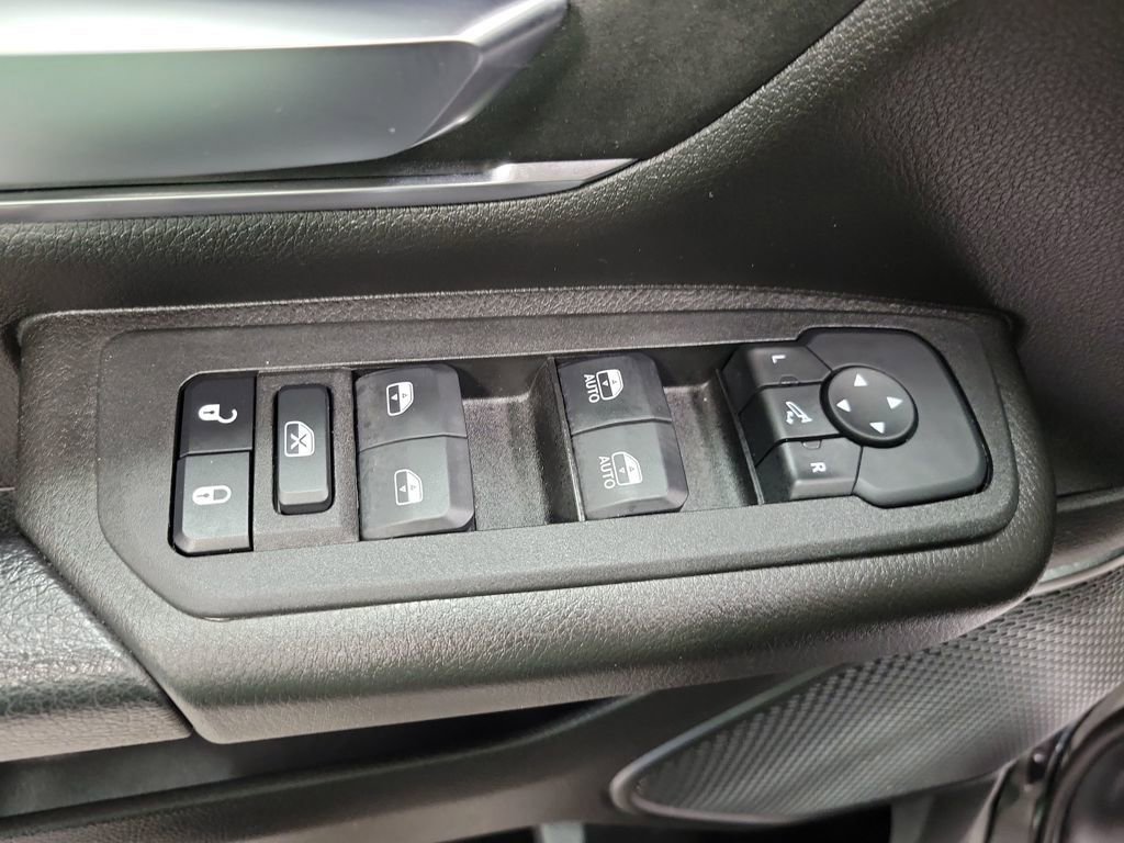 Used 2025 RAM 1500 Big Horn image 29