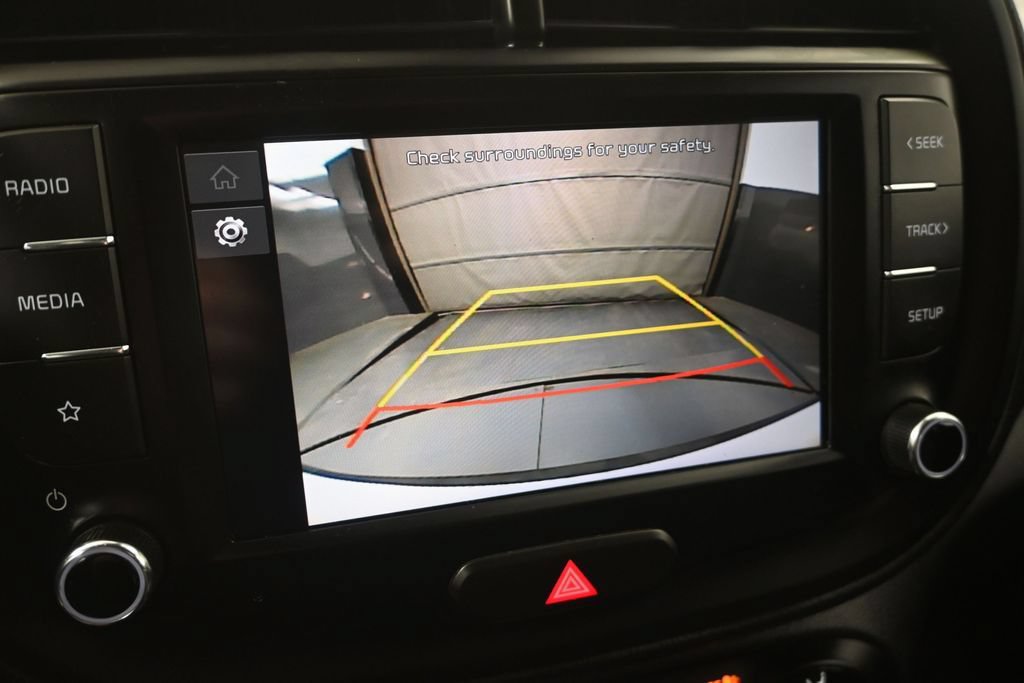 Used 2023 Kia Soul LX FWD image 17