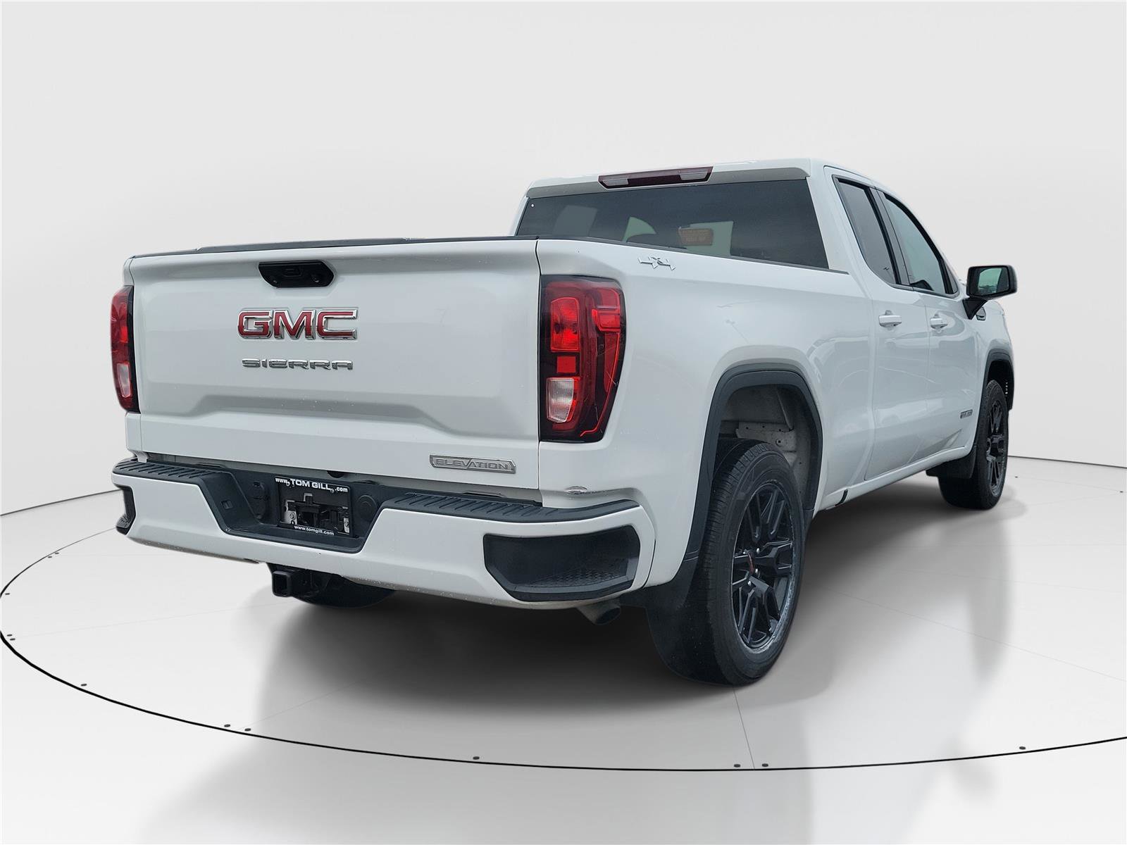 Used 2023 GMC Sierra 1500 Elevation image 4