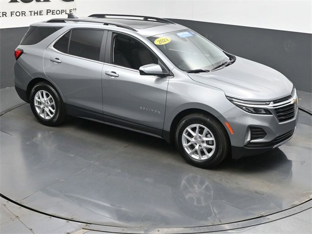 Used 2024 Chevrolet Equinox LT w/ LPO, Floor Liner Package image 47