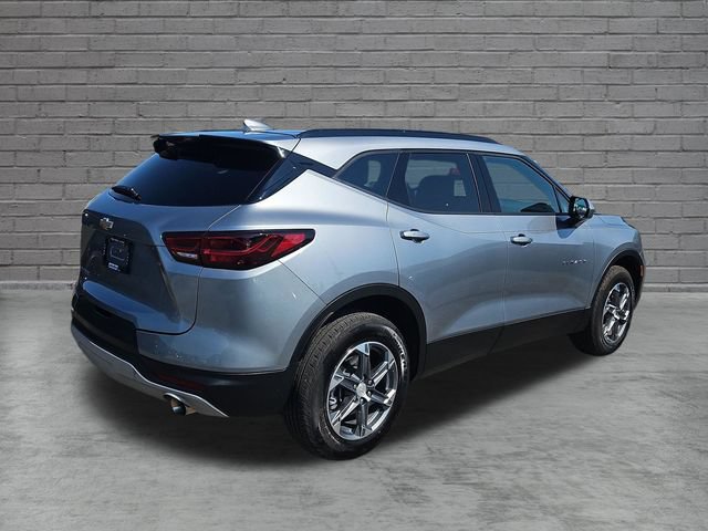 Used 2024 Chevrolet Blazer LT w/ Convenience Package FWD image 6