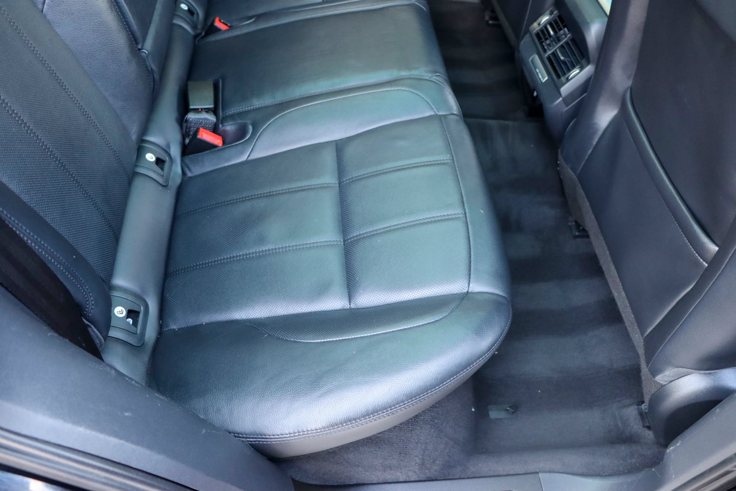Used 2020 Land Rover Range Rover Evoque S AWD/4WD image 20