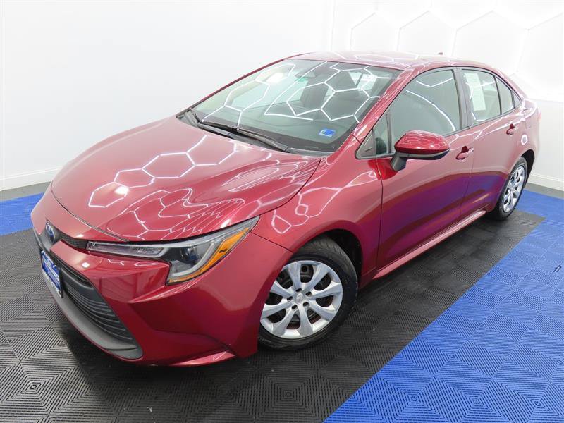Used 2023 Toyota Corolla LE FWD image 4