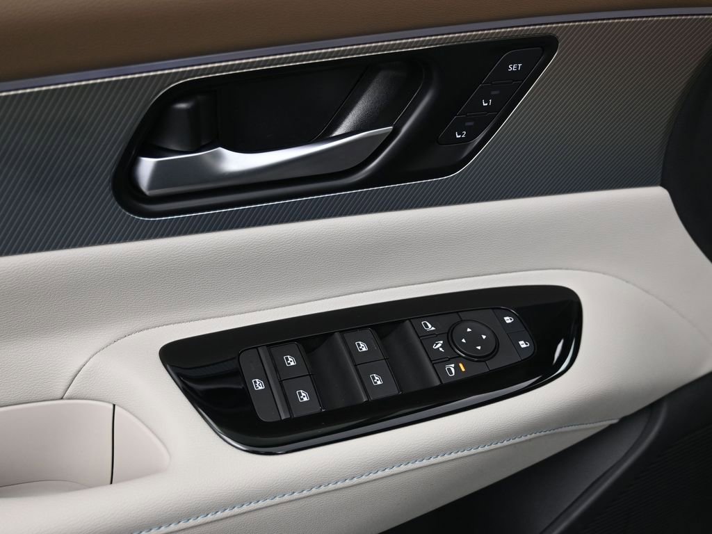 New 2026 Nissan Murano Platinum w/ Cargo Package image 12