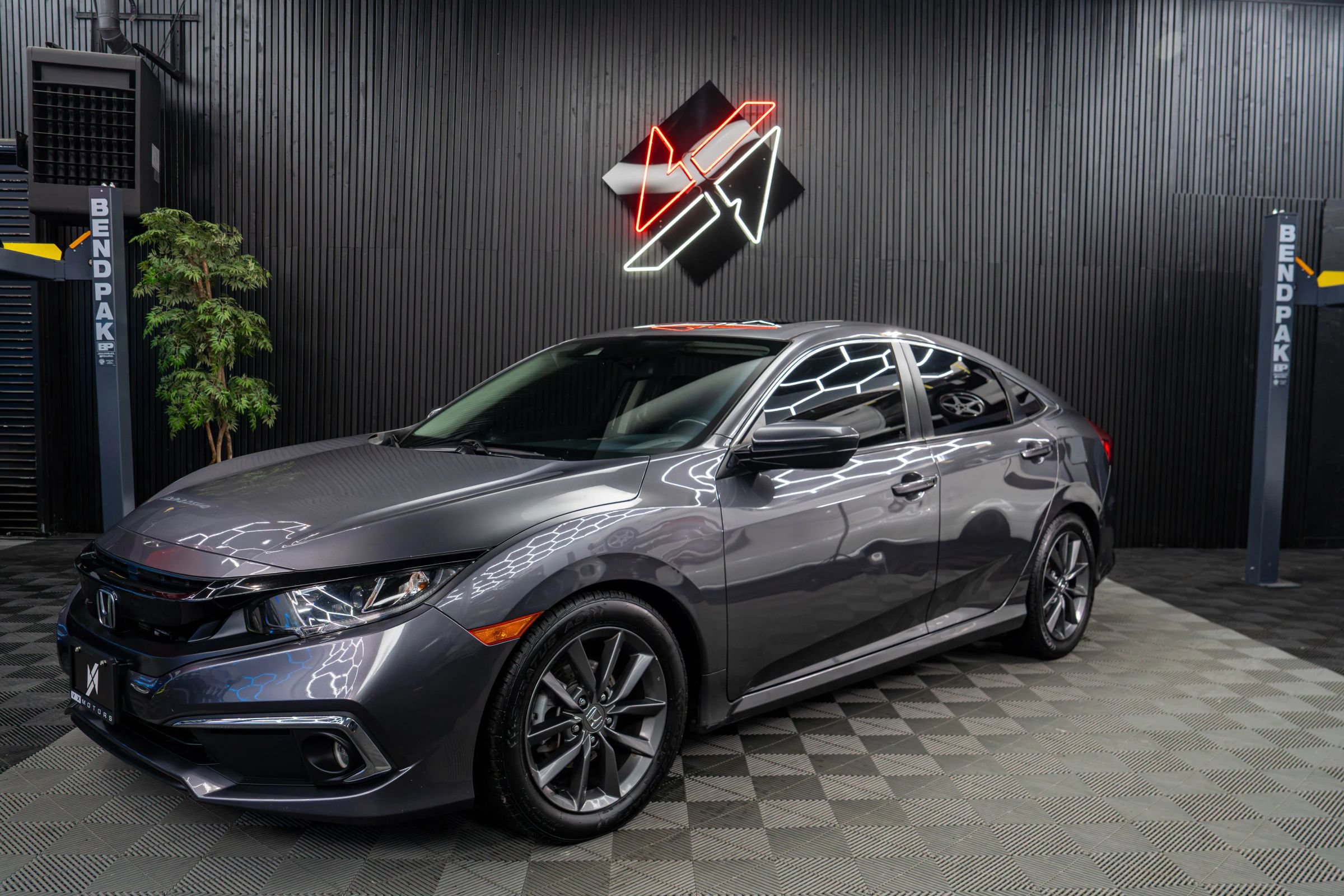 Used 2019 Honda Civic EX image 1