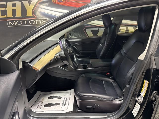 Used 2018 Tesla Model 3 Long Range image 5