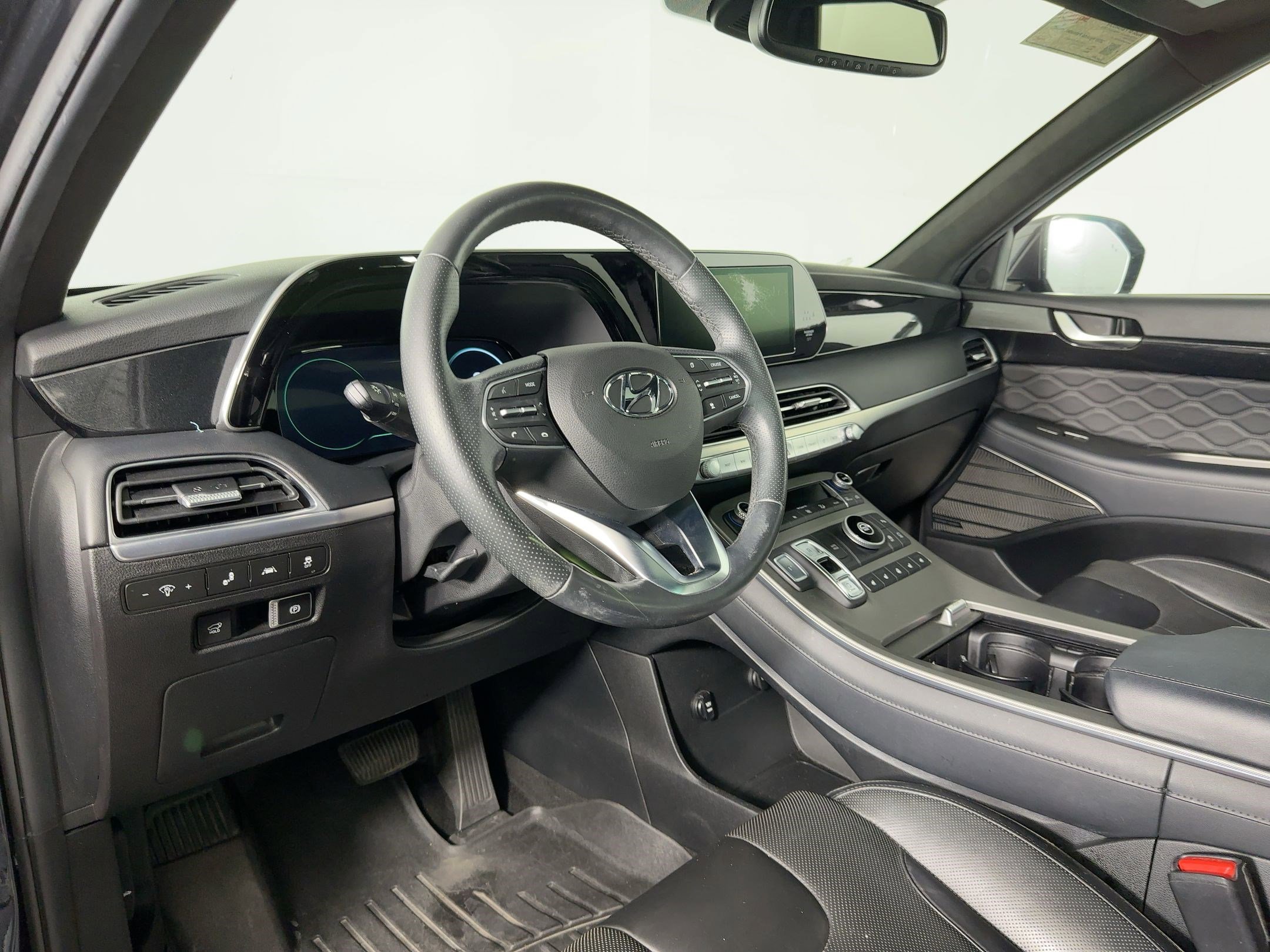 Used 2020 Hyundai Palisade Limited image 4