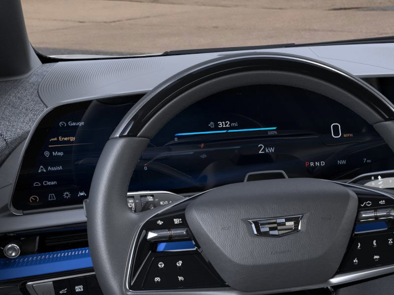 New 2026 Cadillac Optiq Luxury 1 image 18