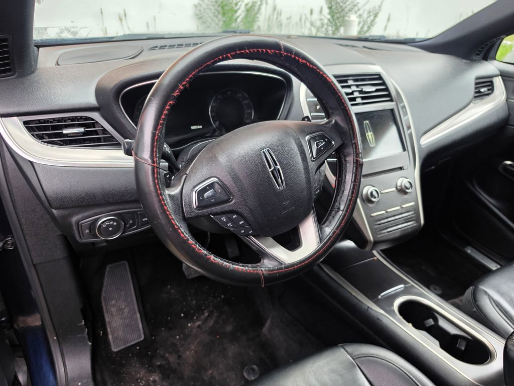 Used 2017 Lincoln MKC Premiere AWD/4WD image 4