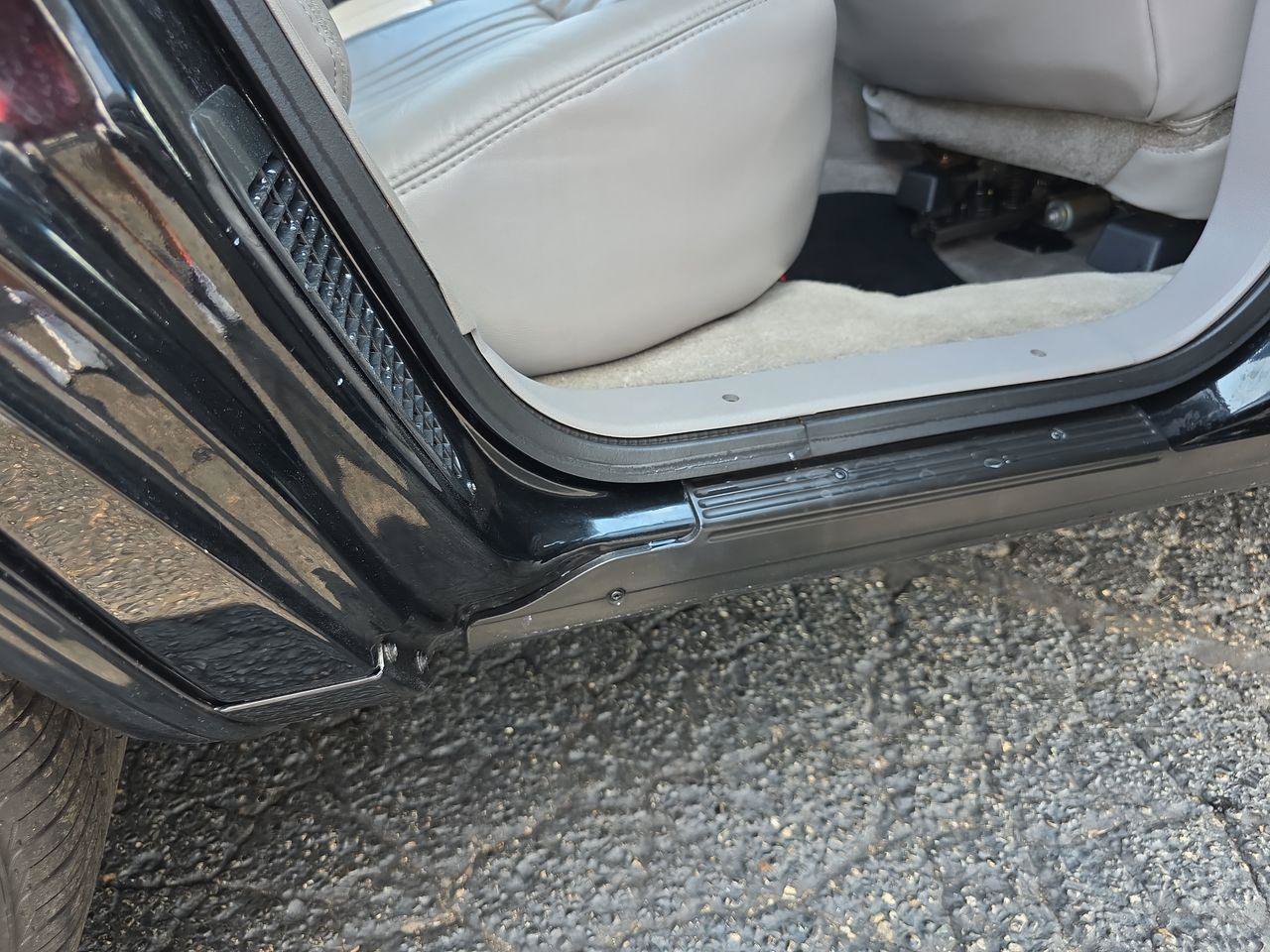 Used 1996 Chevrolet Impala SS RWD image 42