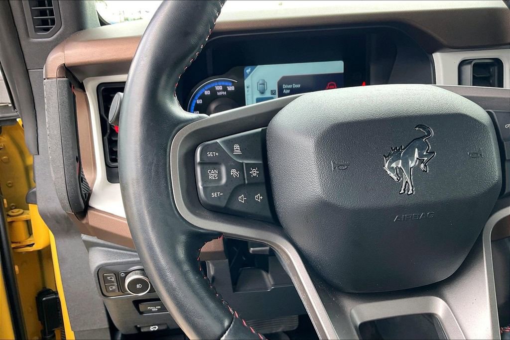 Used 2024 Ford Bronco Heritage Edition AWD/4WD image 8