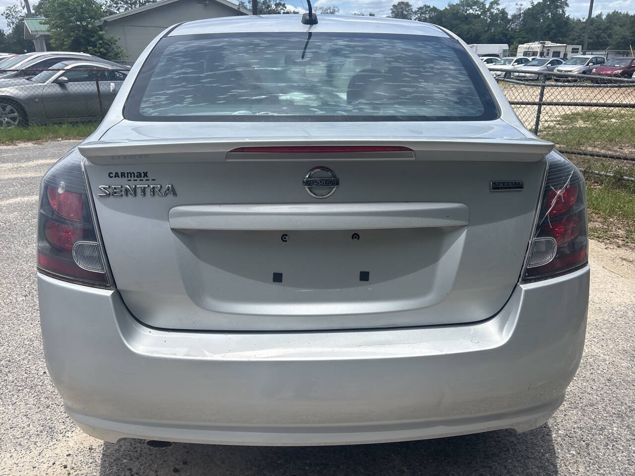 Used 2012 Nissan Sentra 2.0 SR w/ Special Edition Pkg FWD image 5