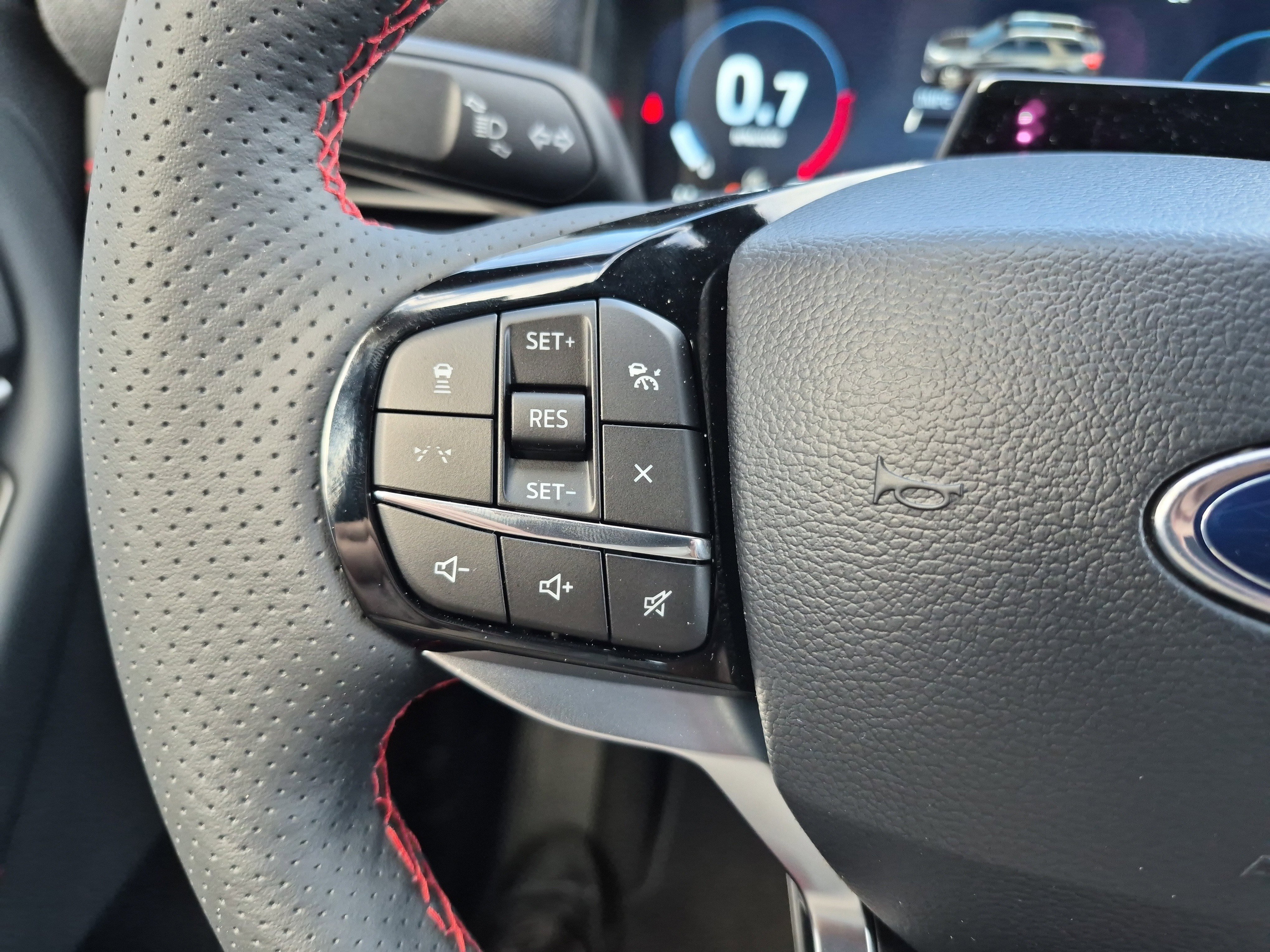 New 2026 Ford Explorer ST-Line image 29