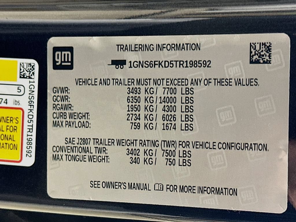 Used 2026 Chevrolet Suburban Premier AWD/4WD image 39