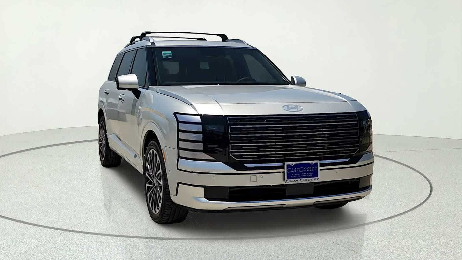 New 2026 Hyundai Palisade Calligraphy FWD image 2