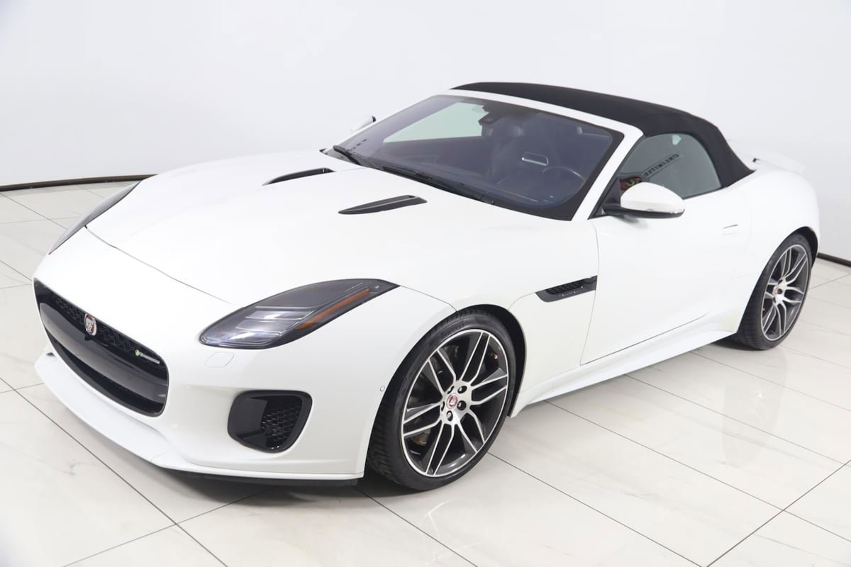Used 2018 Jaguar F-TYPE R-Dynamic RWD image 77