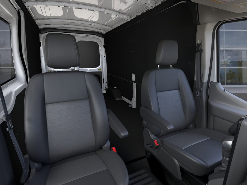 New 2026 Ford Transit 250 148 Medium Roof w/ Load Area Protection Package RWD image 10