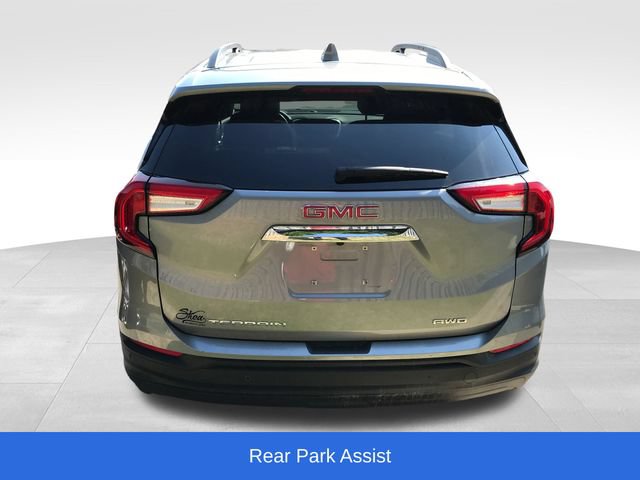 Used 2024 GMC Terrain SLE w/ Driver Convenience Package AWD/4WD image 8