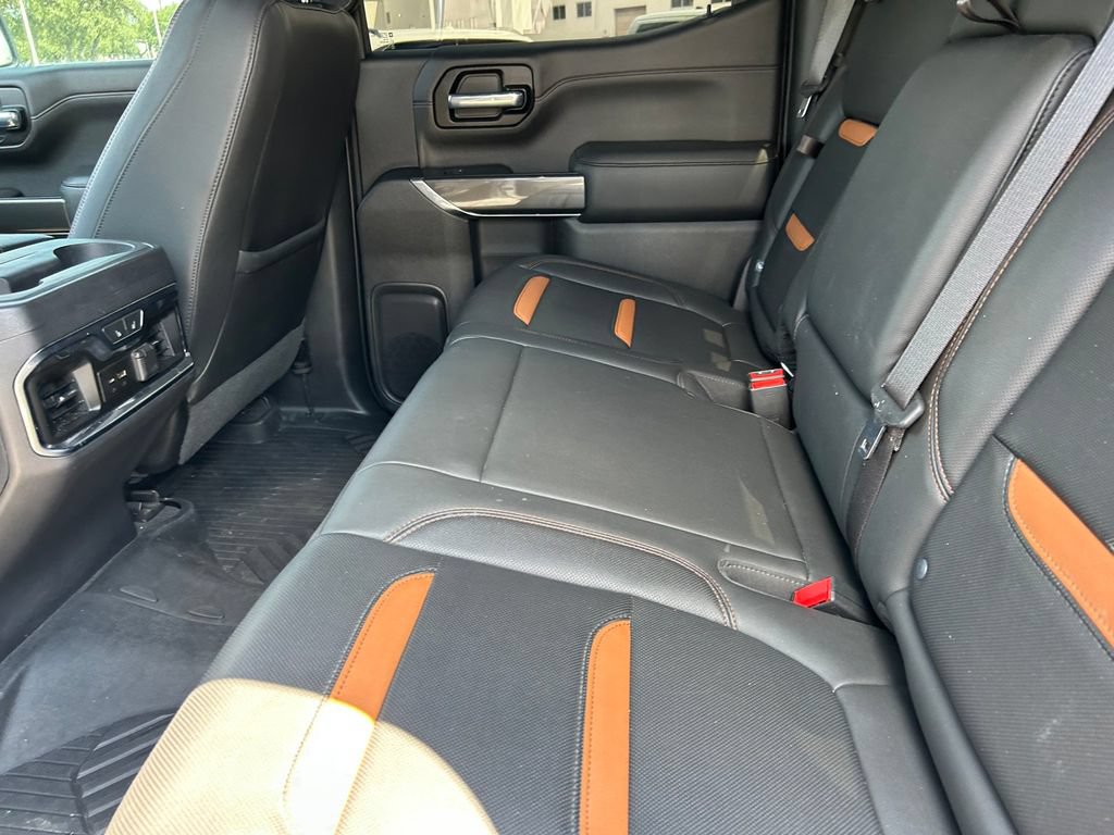 Used 2020 GMC Sierra 1500 AT4 w/ AT4 Premium Package AWD/4WD image 16