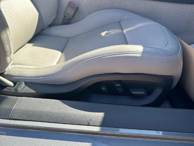 Used 2015 Chevrolet Corvette Stingray Convertible w/ 2LT Preferred Equipment Group RWD image 54