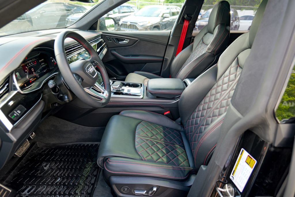 Used 2025 Audi SQ8 Prestige w/ Prestige Package AWD/4WD image 22
