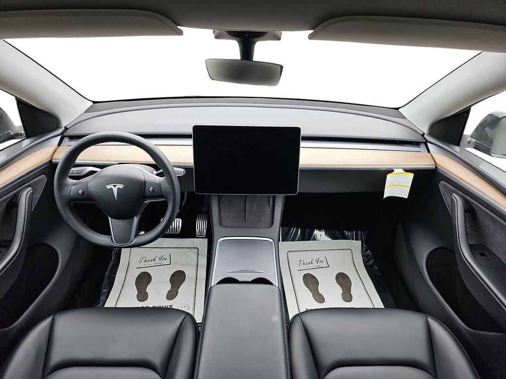 Used 2023 Tesla Model Y Long Range AWD/4WD image 13