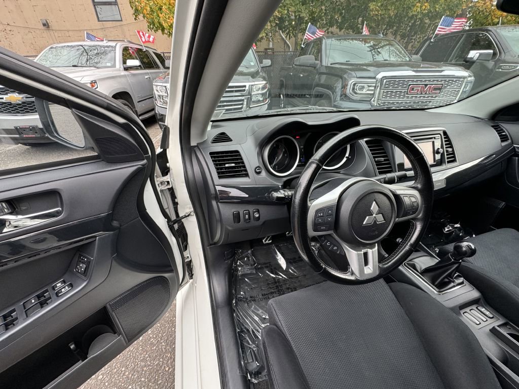 Used 2014 Mitsubishi Lancer Evolution GSR image 11