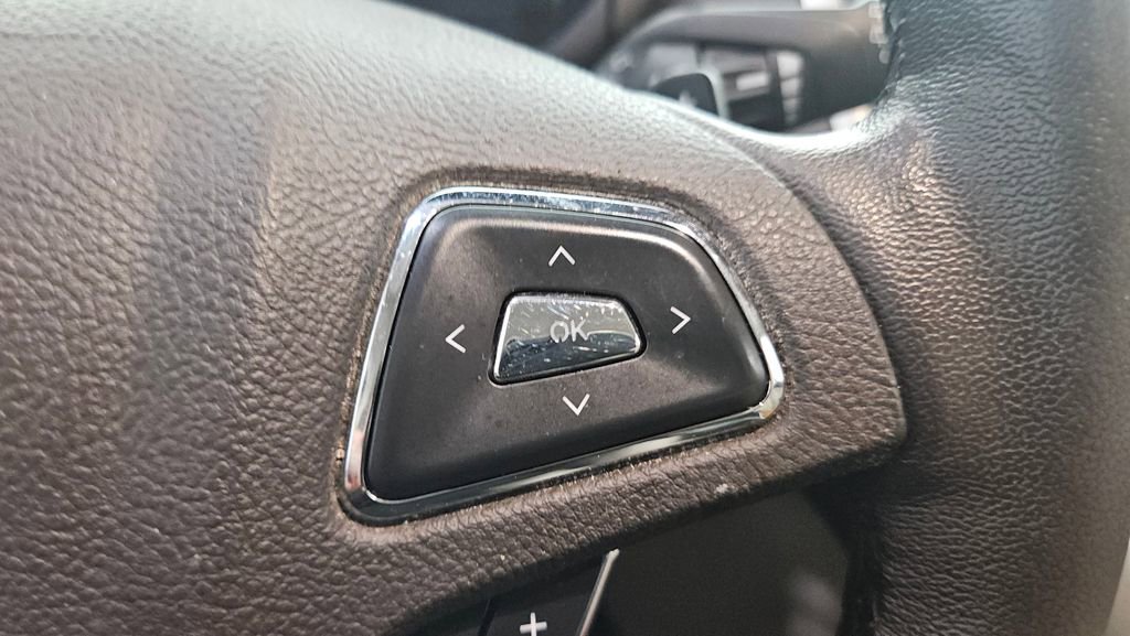 Used 2019 Lincoln MKC Premiere image 24