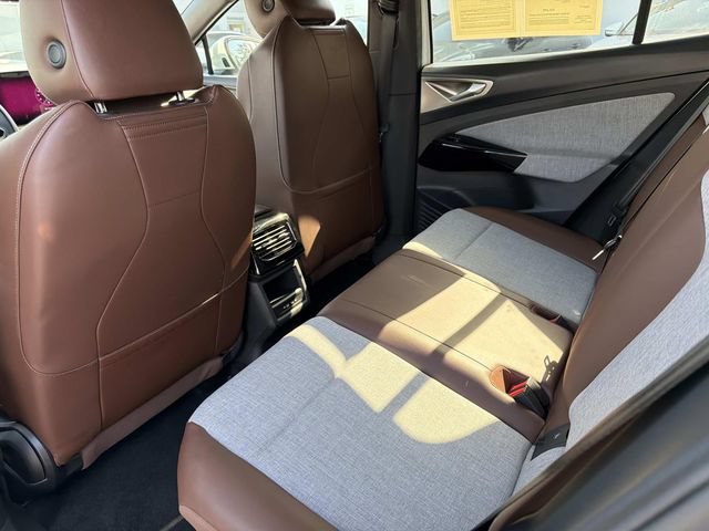 Certified 2023 Volkswagen ID.4 Pro RWD image 10