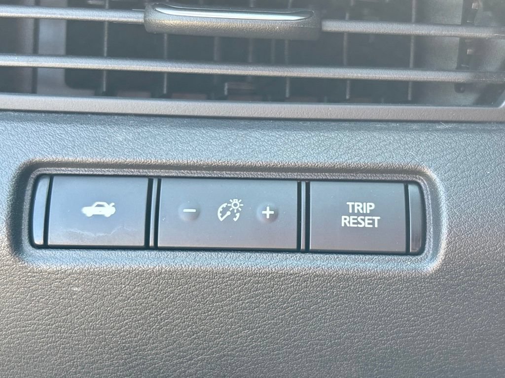 Used 2019 Nissan Altima 2.5 S FWD image 19