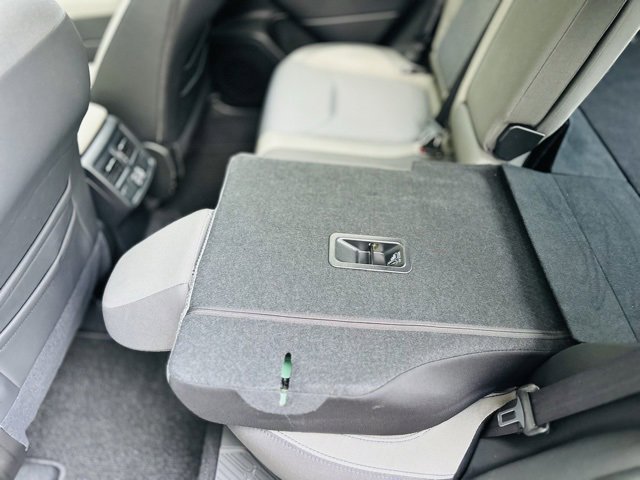 Used 2025 Subaru Forester Premium image 22