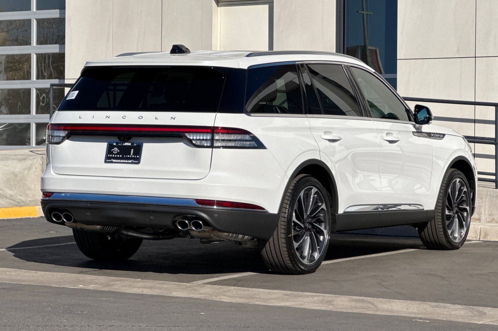 New 2026 Lincoln Aviator Reserve w/ Illumination Package image 3