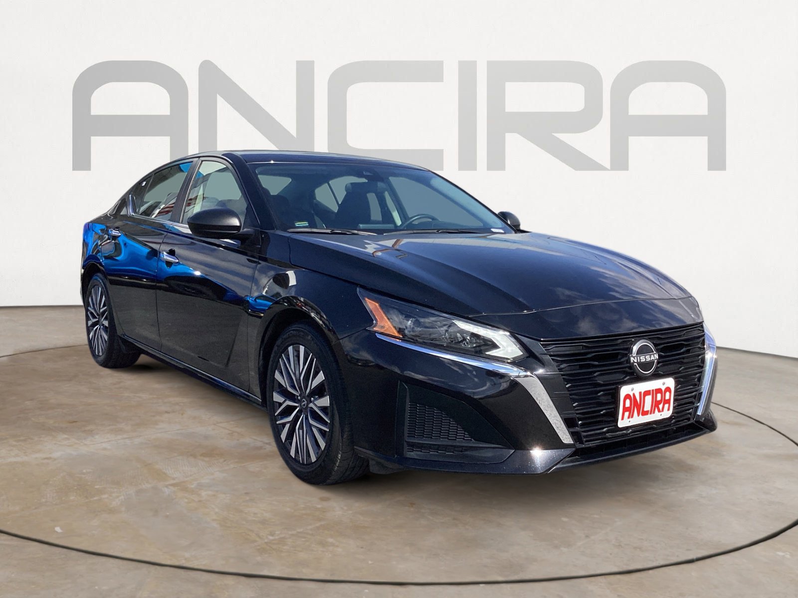 Used 2024 Nissan Altima 2.5 SV image 7