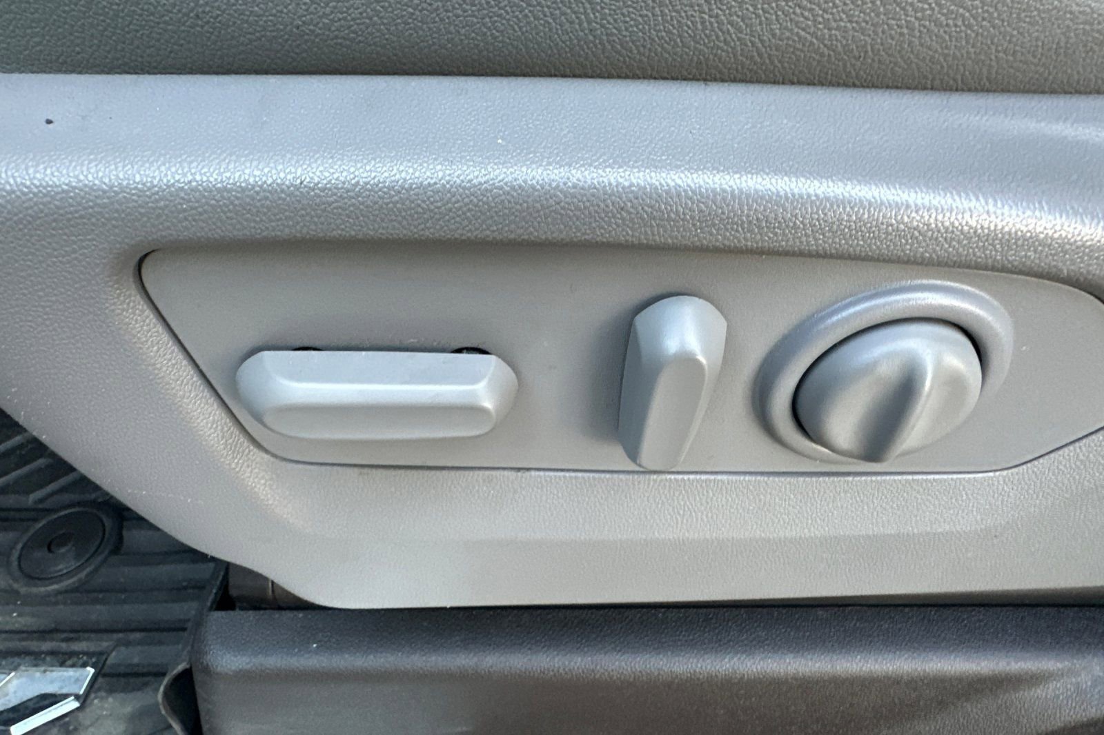 Certified 2020 Chevrolet Silverado 1500 RST w/ All-Star Edition image 12