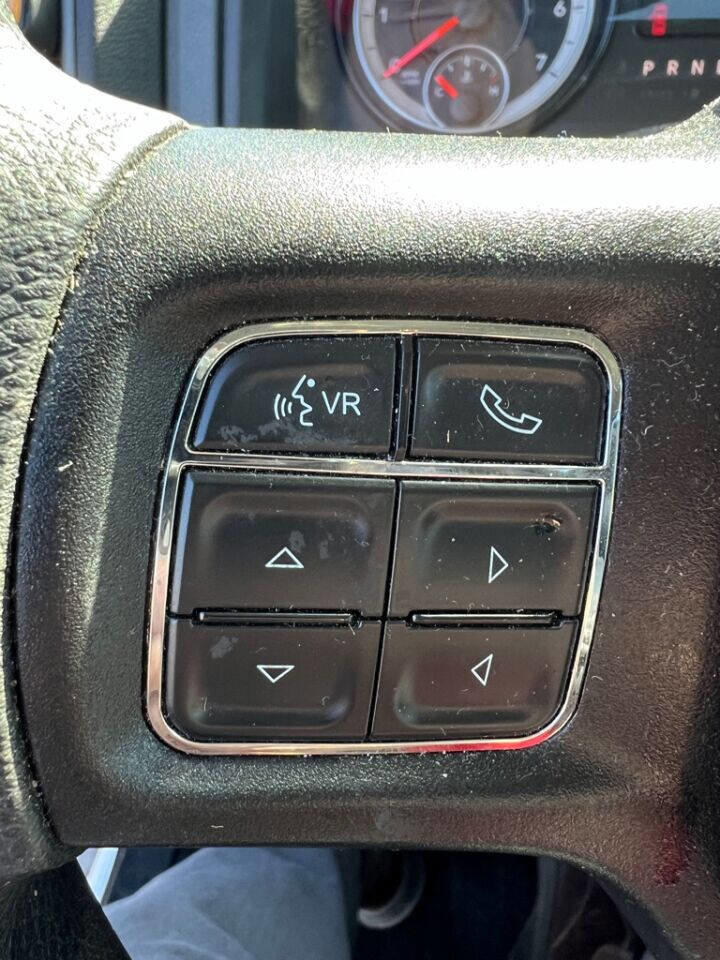 Used 2020 RAM 1500 Express image 14