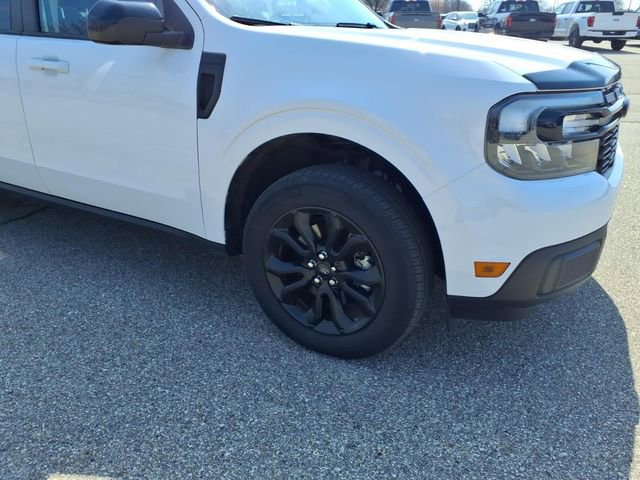 Used 2024 Ford Maverick Lariat w/ Black Appearance Package image 4
