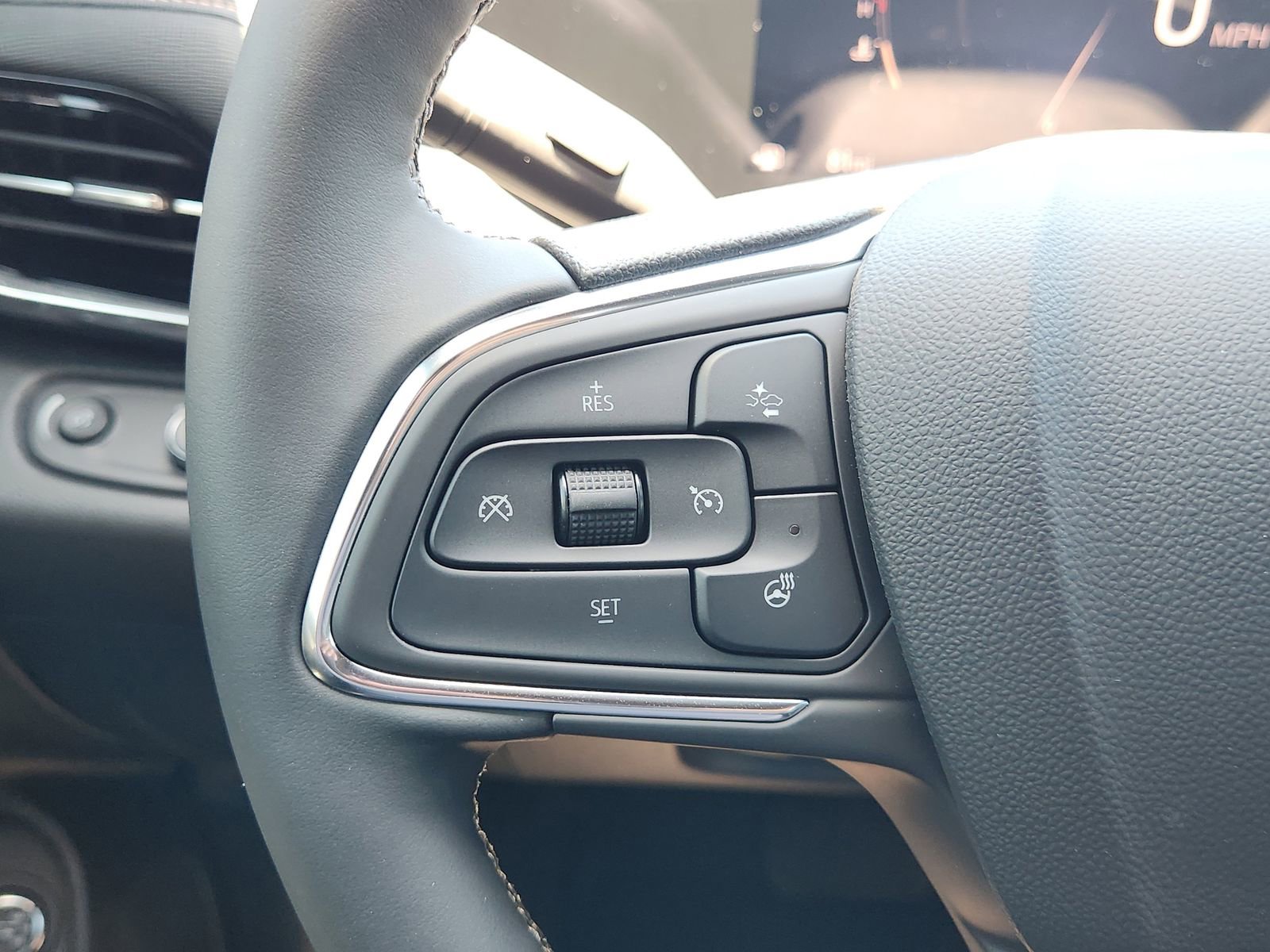 New 2026 Buick Envista Preferred FWD image 32