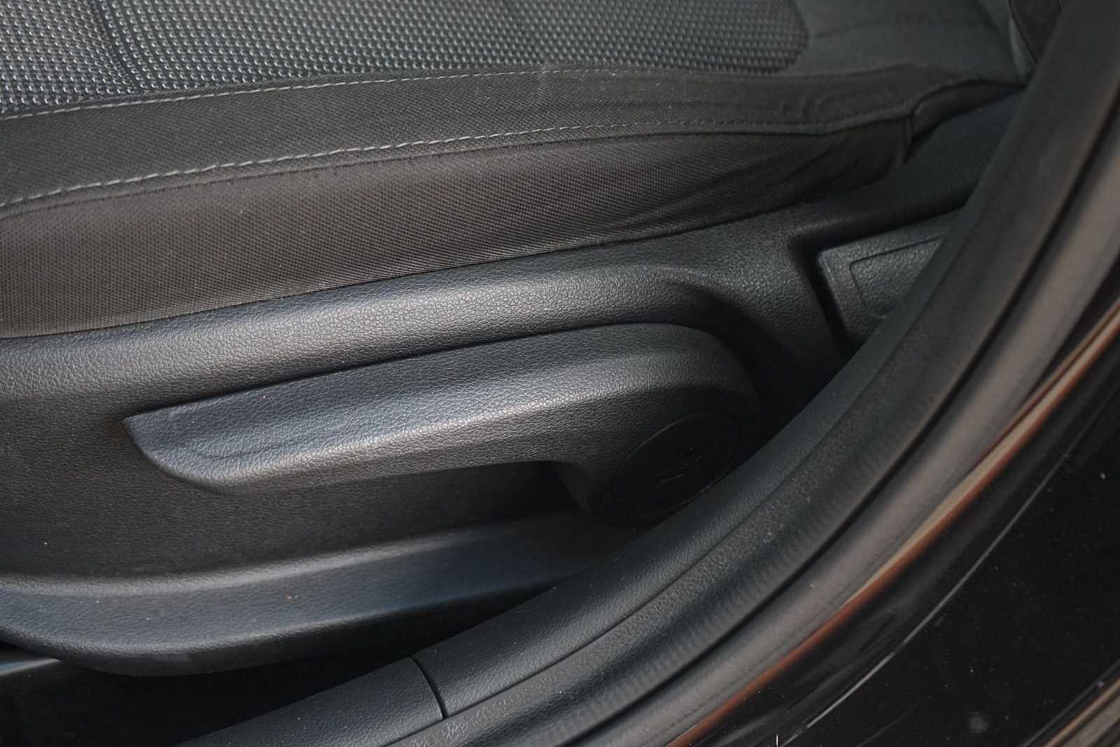 Used 2020 Hyundai Accent SE FWD image 12
