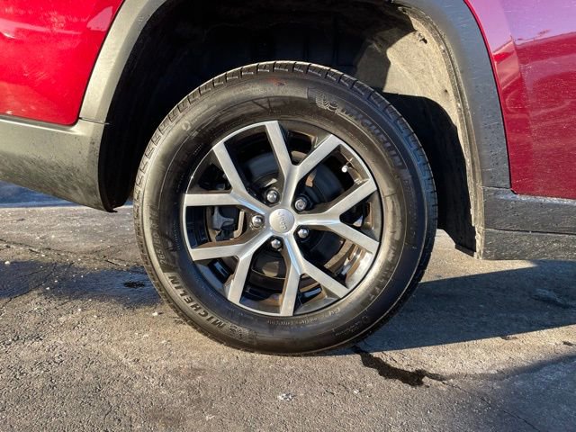 Used 2025 Jeep Grand Cherokee L Limited image 39