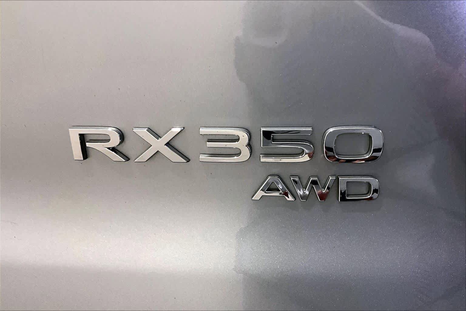 Used 2024 Lexus RX 350 Premium w/ Cold Area Package AWD/4WD image 9
