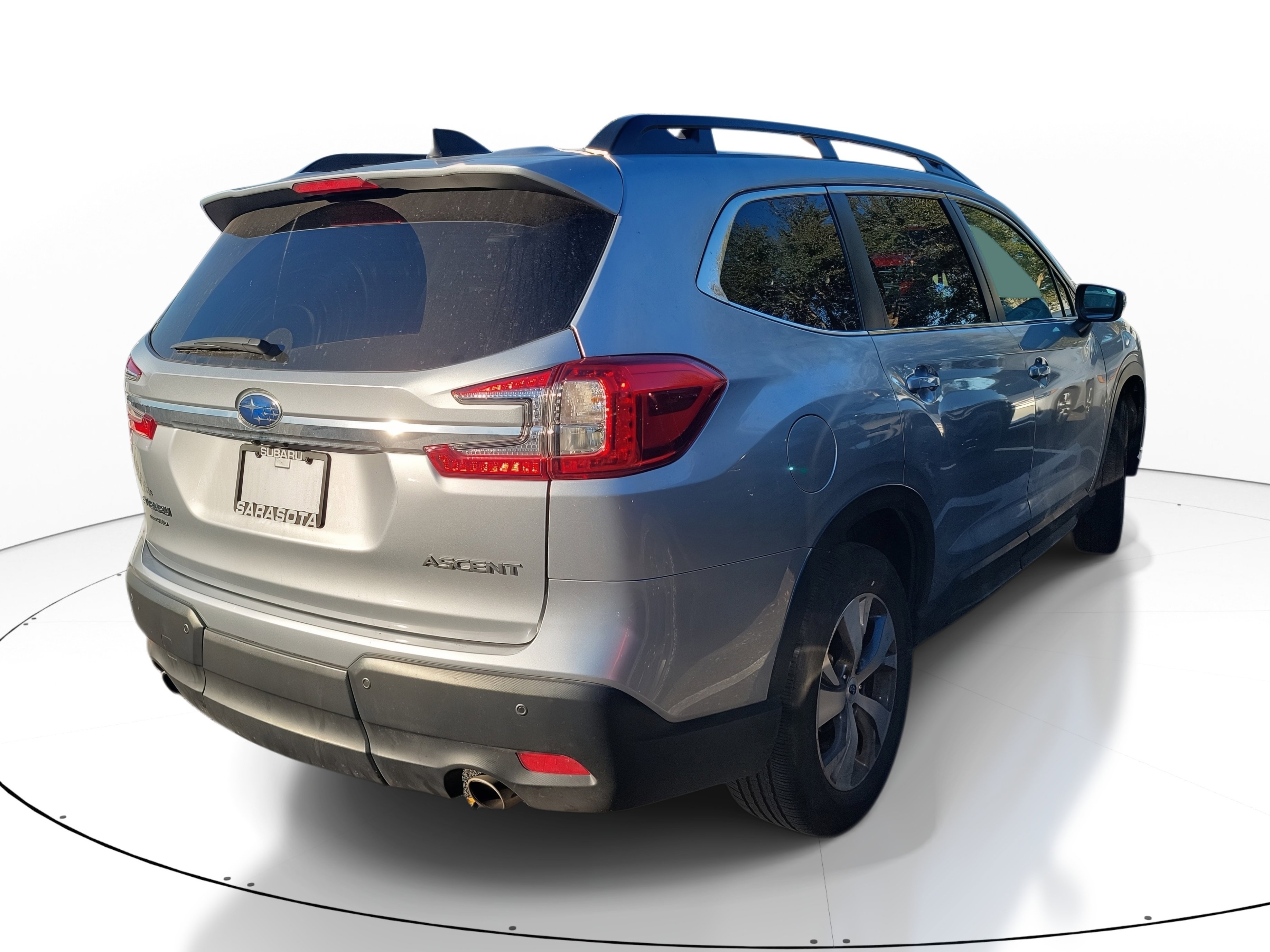 Used 2023 Subaru Ascent Premium w/ Convenience Package image 9