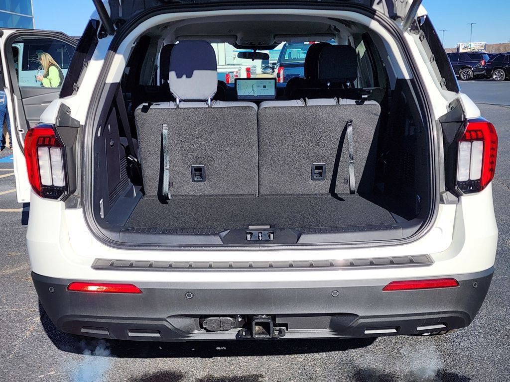 New 2026 Ford Explorer Active image 55