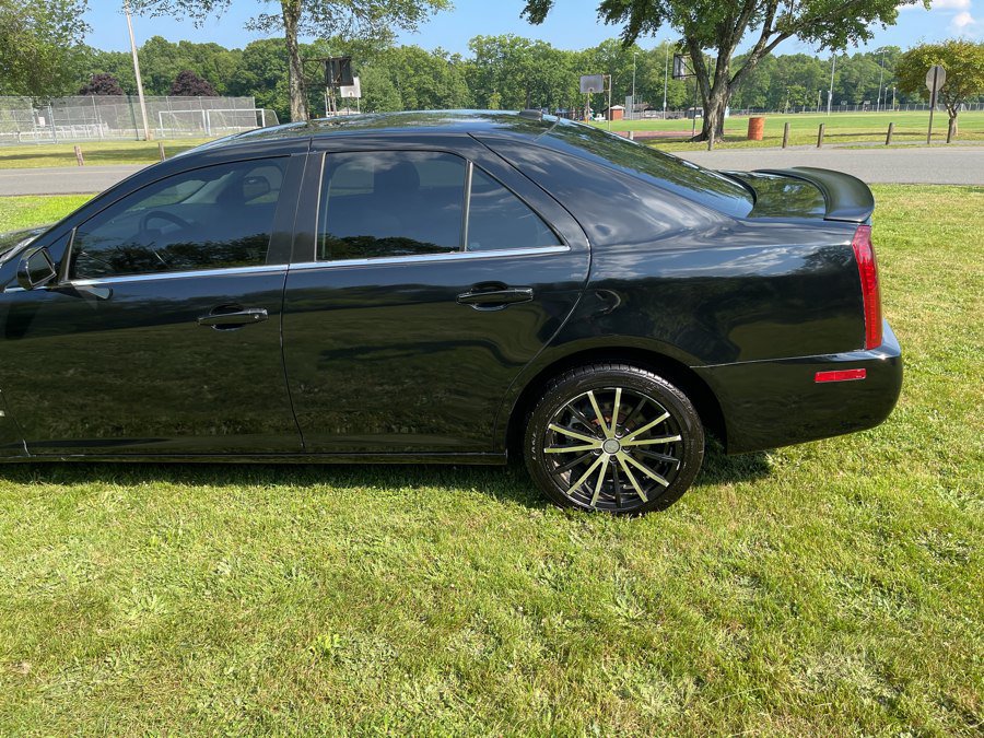 Used 2006 Cadillac STS V8 w/ Preferred Equipment Group RWD image 35