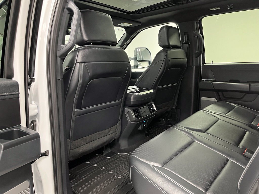 Used 2025 Ford F150 Lariat AWD/4WD image 46