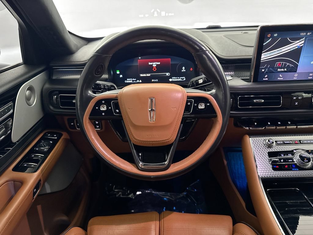 Used 2022 Lincoln Aviator Black Label AWD/4WD image 23