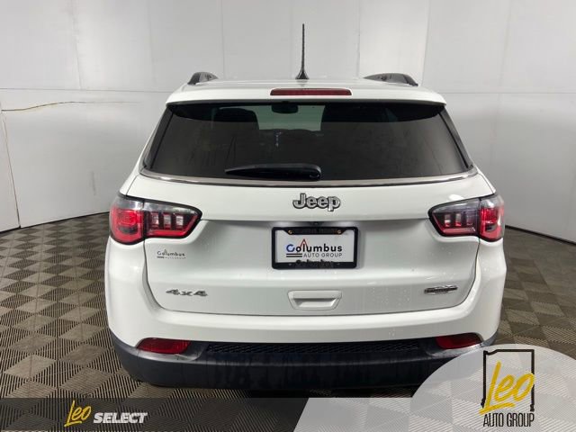 Used 2022 Jeep Compass Latitude image 9